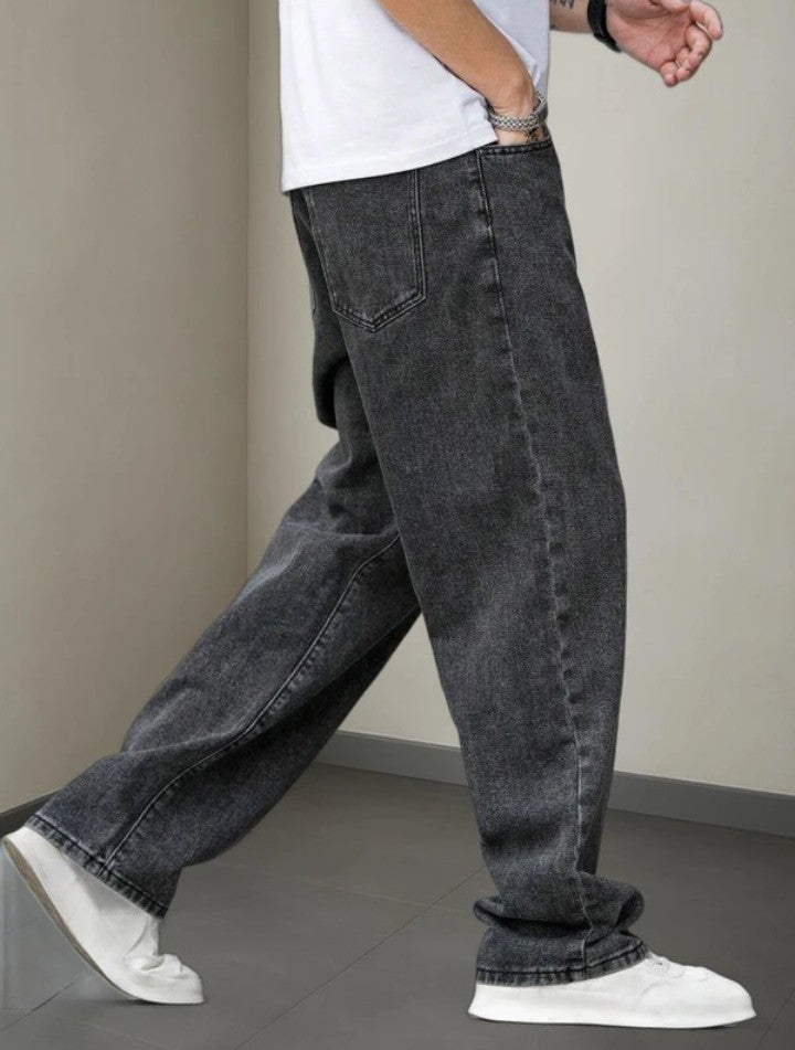 loose fit jeans